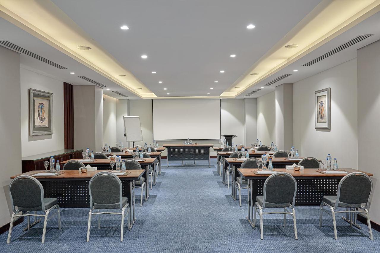 Holiday Inn & Suites - Cairo Maadi By Ihg 외부 사진